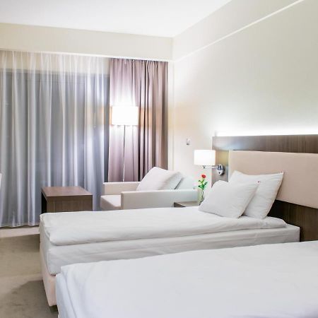 Hotel Kosma Kozmin Dış mekan fotoğraf