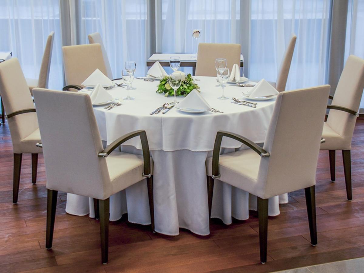 Hotel Kosma Kozmin Dış mekan fotoğraf